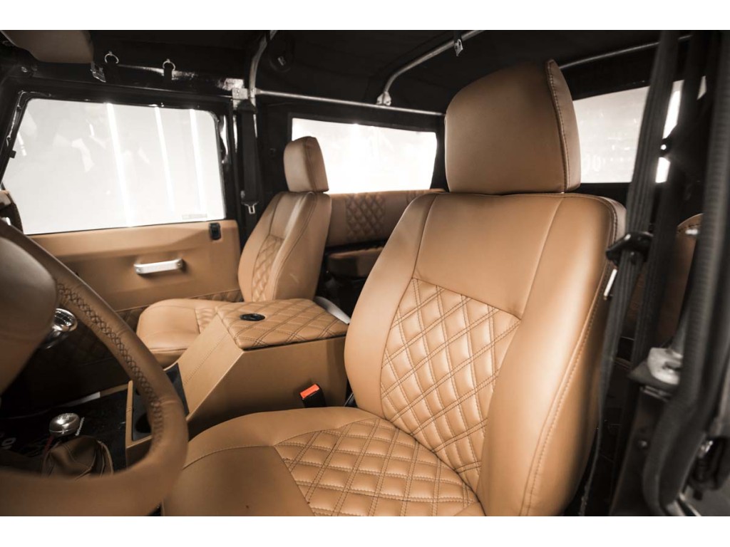 LAND-ROVER Defender 90 2.5... 2