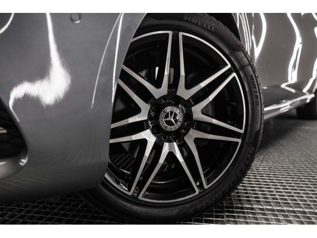 MERCEDES-BENZ Clase V 300 d Avantgarde Largo