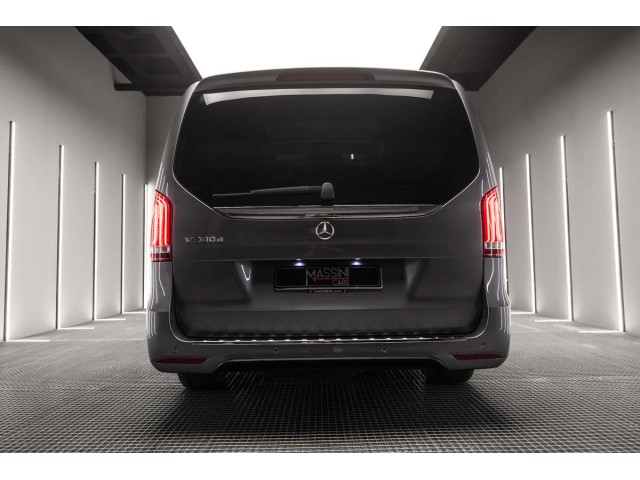 MERCEDES-BENZ Clase V 300 d Avantgarde Largo