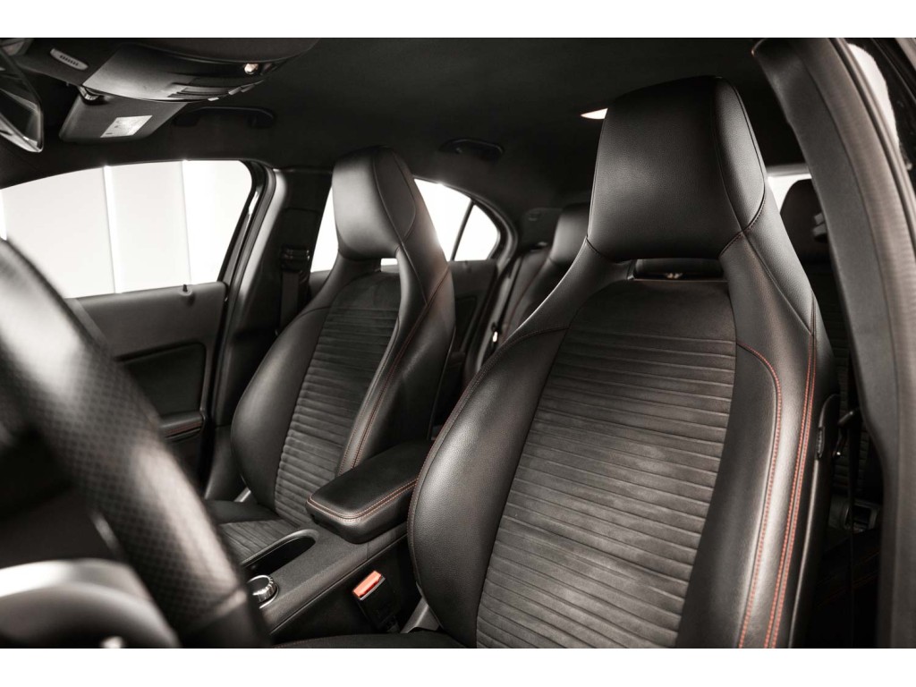 MERCEDES-BENZ Clase A A 180... 2