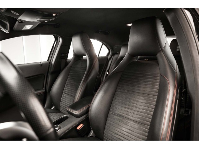 MERCEDES-BENZ Clase A A 180 d AMG