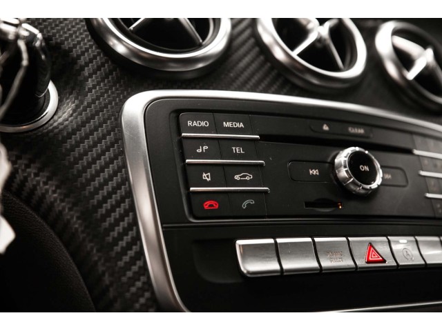 MERCEDES-BENZ Clase A A 180 d AMG