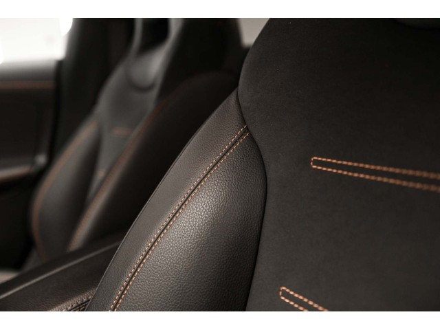 MERCEDES-BENZ CLA CLA 250 4MATIC