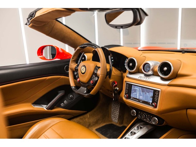 FERRARI California T DCT 22 plazas