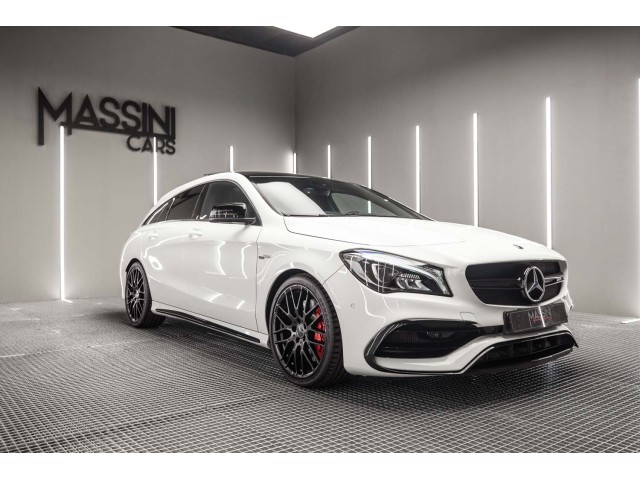 MERCEDES-BENZ  CLA 45 4M Shooting Brake