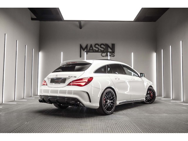 MERCEDES-BENZ  CLA 45 4M Shooting Brake
