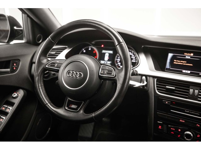 AUDI A4 Avant 2.0 TDI 177cv S line edition