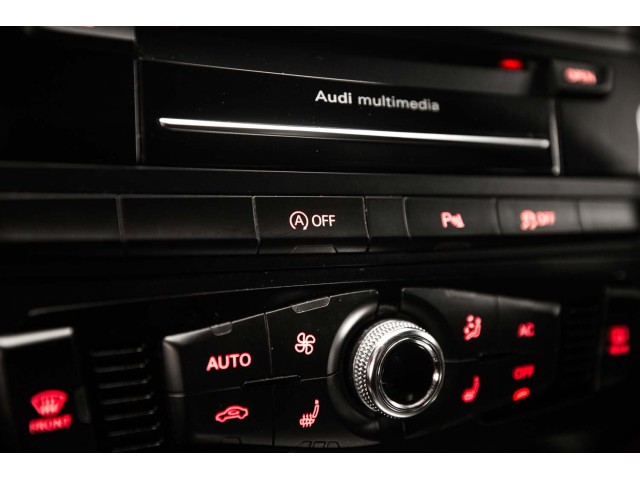 AUDI A4 Avant 2.0 TDI 177cv S line edition