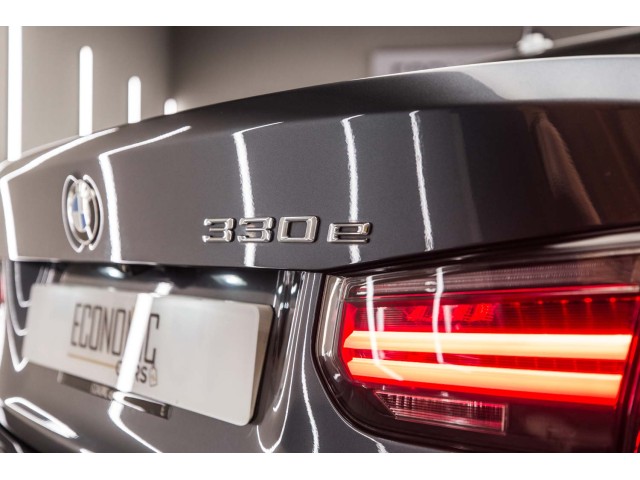 BMW Serie 3 330e