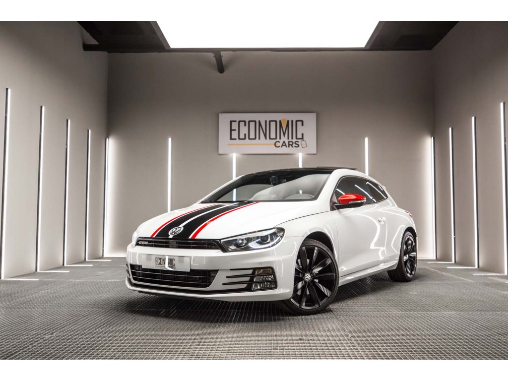 VOLKSWAGEN Scirocco GTS 2.0...