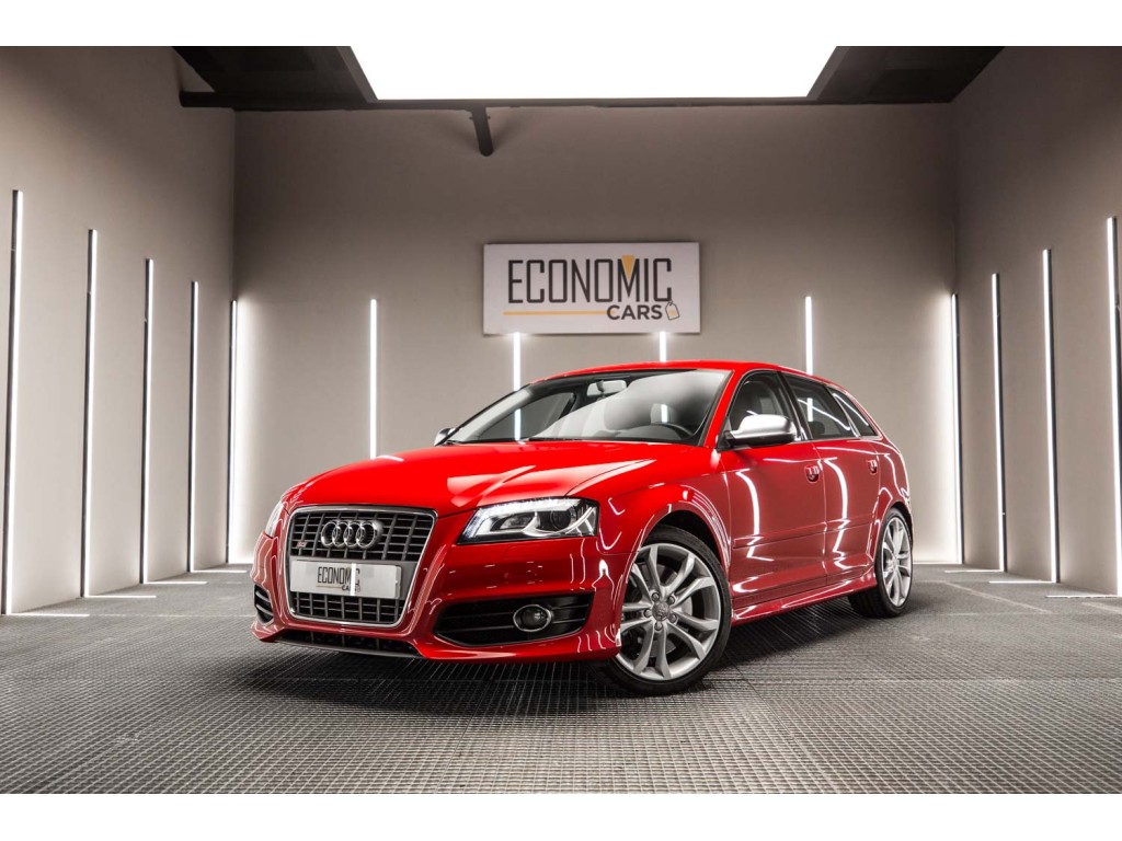 AUDI S3 Sportback 2.0 TFSI...