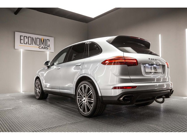 PORSCHE Cayenne Diesel