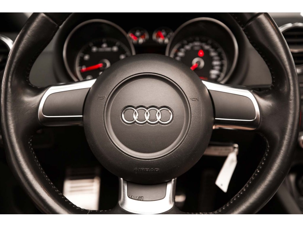 AUDI TT Roadster 2.0 TFSI S... 2