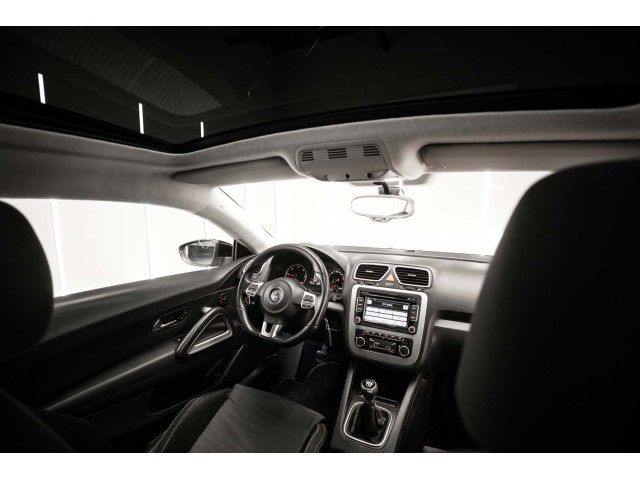 VOLKSWAGEN Scirocco 2.0 TDI 140cv DPF