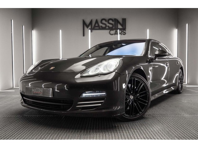 PORSCHE Panamera 4.8 4S