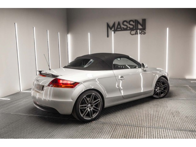 AUDI TT Roadster 2.0 TDI DPF quattro