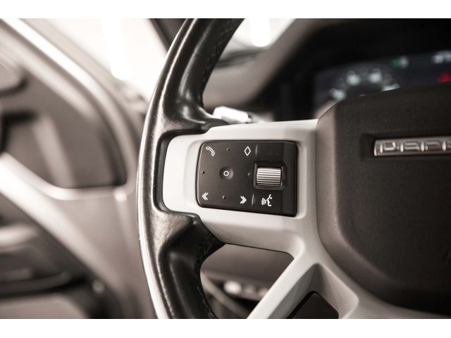 LAND-ROVER Defender 3.0 D200 SE 110 Auto 4WD MHEV