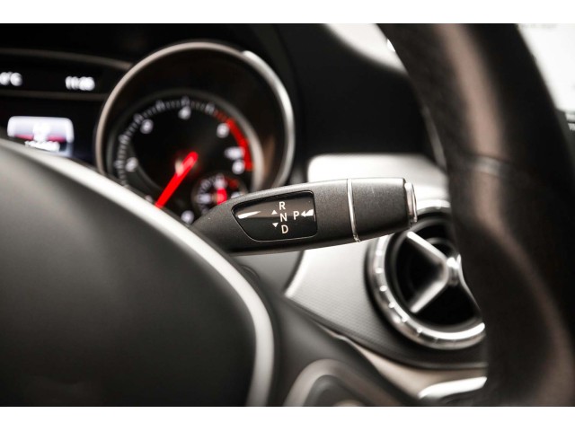 MERCEDES-BENZ Clase CLA CLA 220 d Urban Shooting Brake