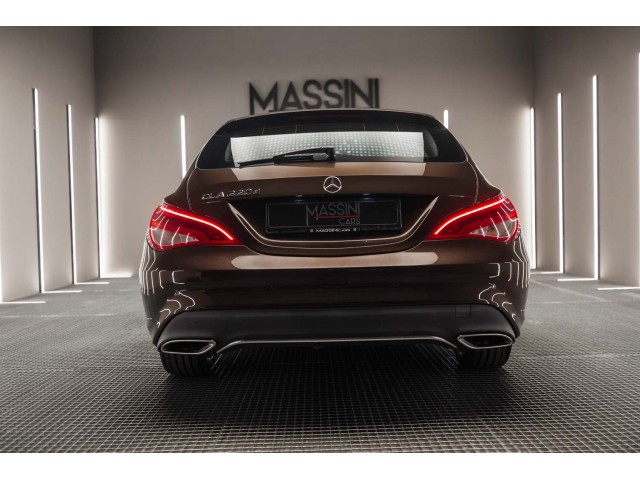 MERCEDES-BENZ Clase CLA CLA 220 d Urban Shooting Brake