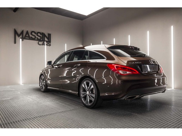 MERCEDES-BENZ Clase CLA CLA 220 d Urban Shooting Brake