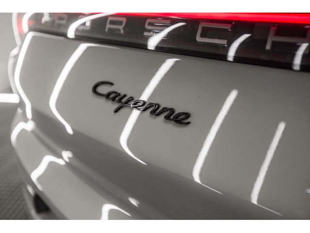 PORSCHE Cayenne Coupe EHybrid Platinum Edition