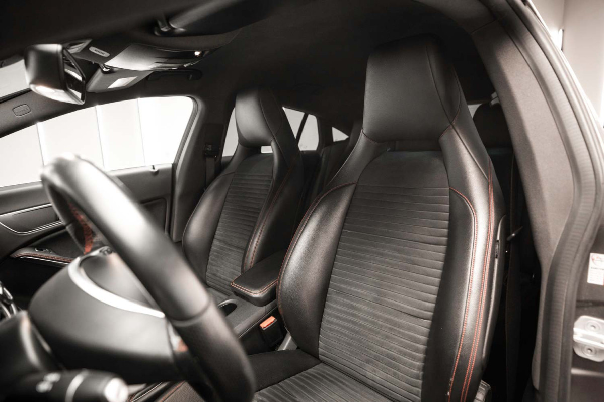 MERCEDES-BENZ Clase CLA CLA... 2