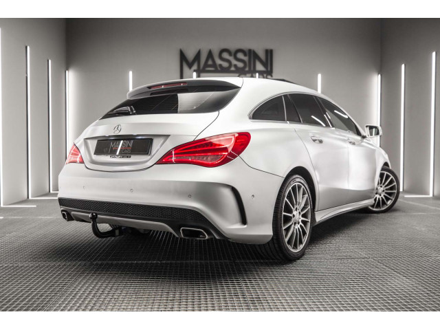 MERCEDES-BENZ Clase CLA CLA 220 CDI Aut. AMG Line Shooting Brake