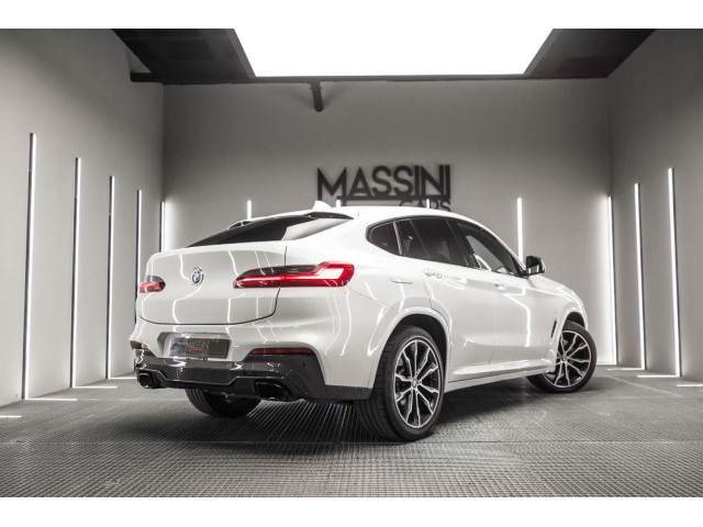 BMW X4 M40d