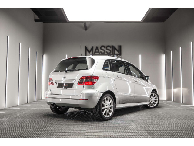 MERCEDES-BENZ Clase B B 180 CDI