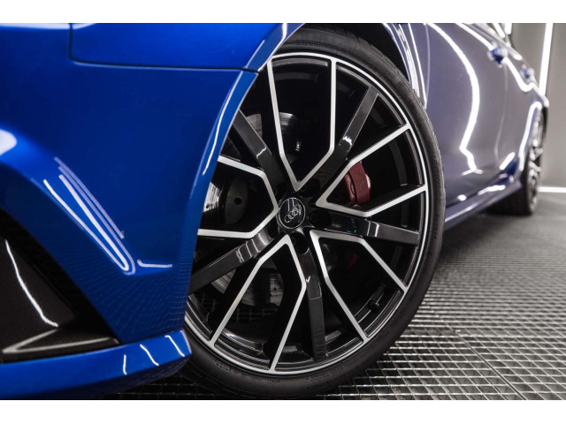 AUDI A6 RS 6 perform. 4.0 TFSI quattro tiptr Av.
