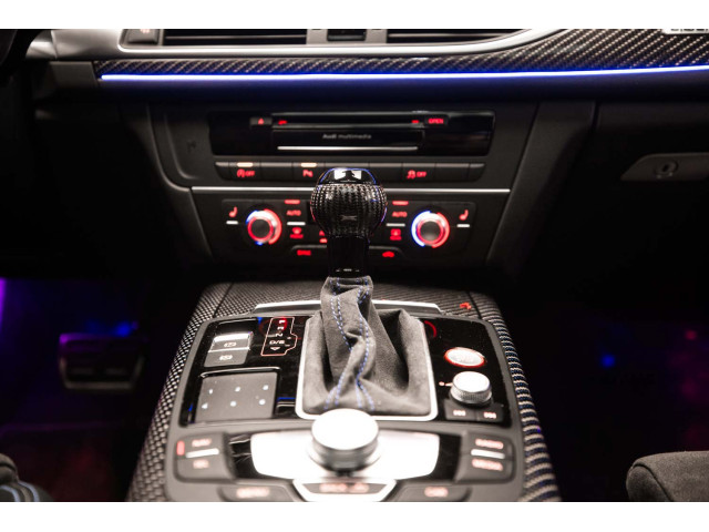 AUDI A6 RS 6 perform. 4.0 TFSI quattro tiptr Av.