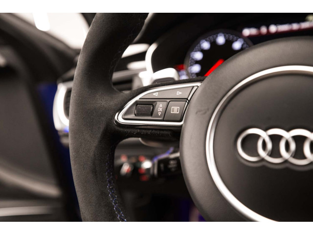 AUDI A6 RS 6 perform. 4.0 TFSI quattro tiptr Av.