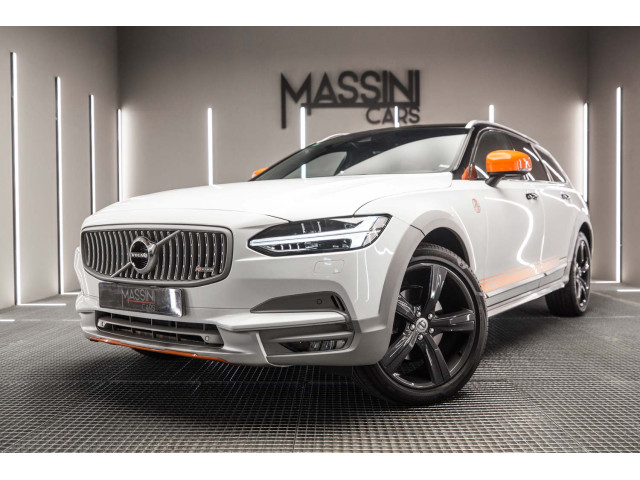 VOLVO V90 Cross Country 2.0 D4 AWD Pro Auto