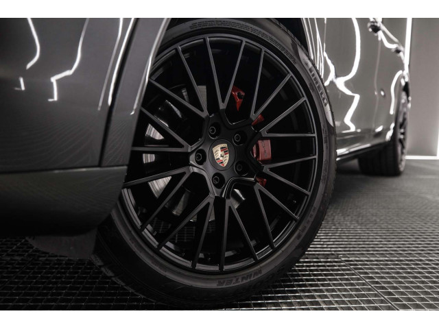 PORSCHE Cayenne Coupe EHybrid