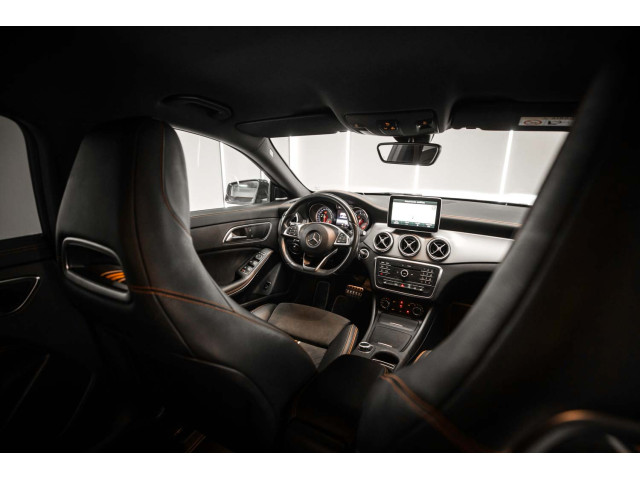 MERCEDES-BENZ Clase CLA CLA 250 Aut. OrangeArt Edition