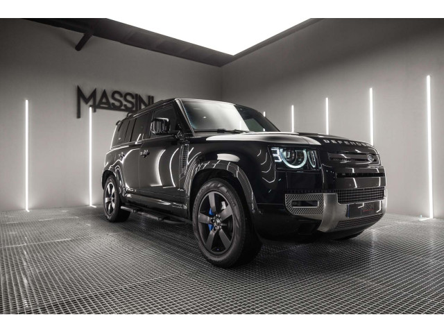 LAND-ROVER Defender 3.0 I6 400 XDynamic SE 130 AT 4WD MHEV