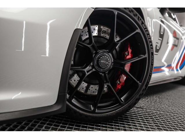 PORSCHE 911 GT3