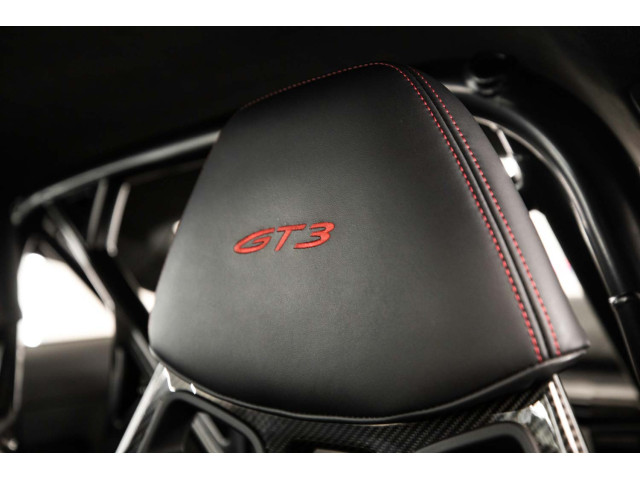 PORSCHE 911 GT3