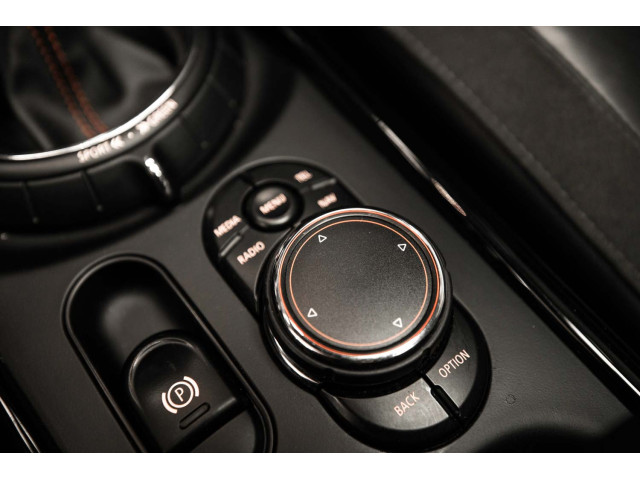 MINI CLUBMAN COOPER S