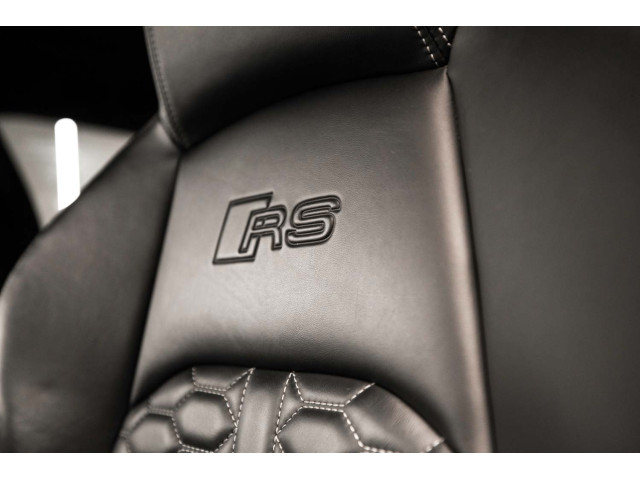 AUDI A4 RS 4 2.9 TFSI 331kW quattro tiptro Avant