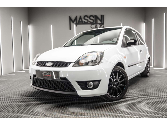 FORD Fiesta 1.6 TDCi Sport Coupe