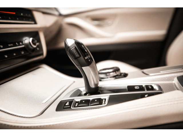 BMW Serie 5 518d Touring