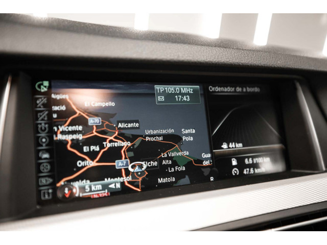 BMW Serie 5 518d Touring
