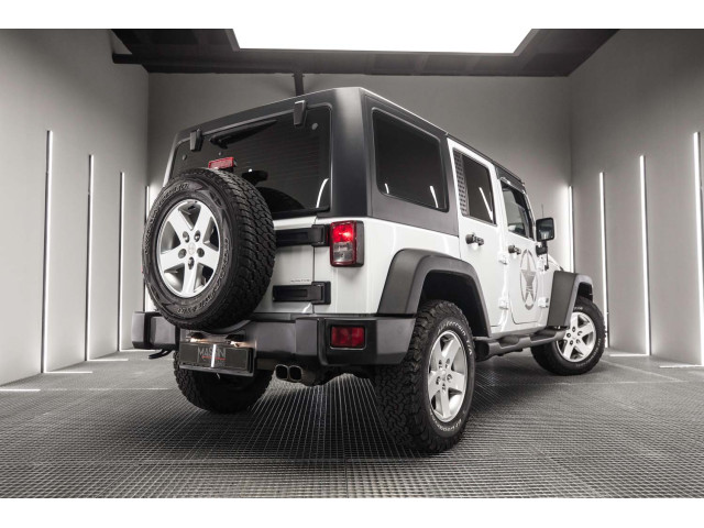 JEEP Wrangler Unlimited 2.8 CRD Sport