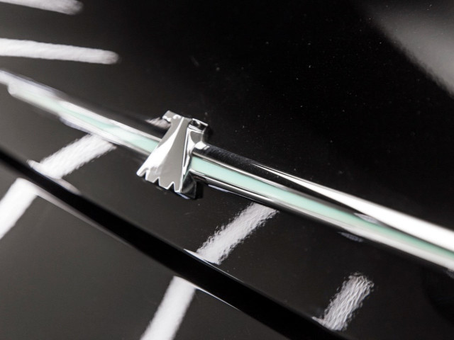FORD THUNDERBIRD V8