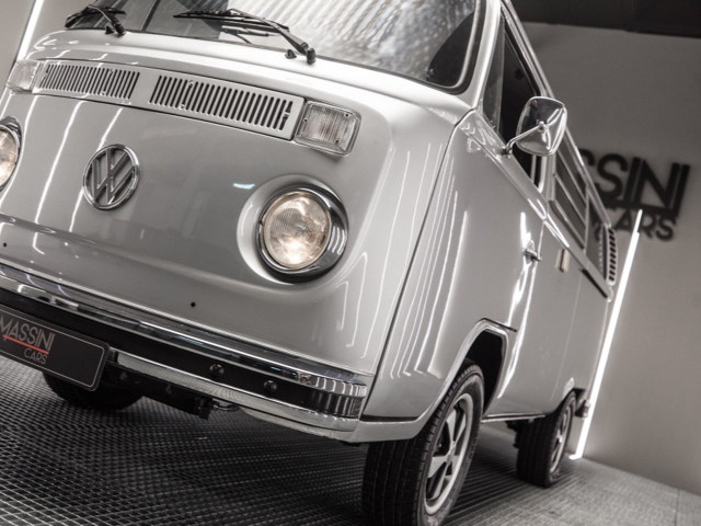 VOLKSWAGEN CALIFORNIA T2