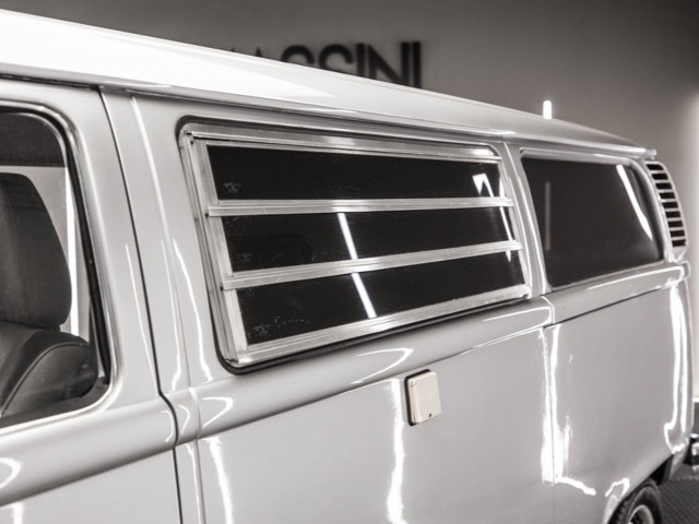 VOLKSWAGEN CALIFORNIA T2