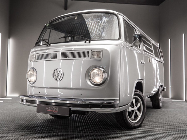 VOLKSWAGEN CALIFORNIA T2