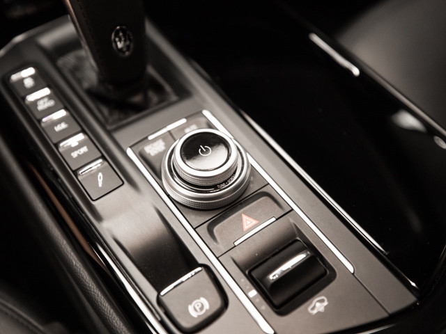 MASERATI Levante GT L4 330CV HybridGasolina AWD