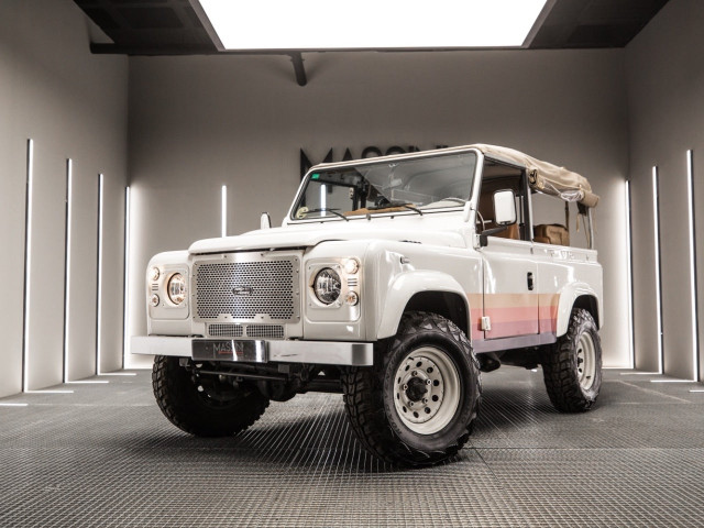 LAND ROVER Defender 90 2.5 TD5 Pick Up S
